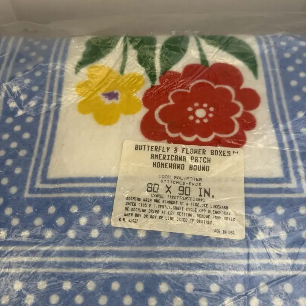 New Vintage Butterfly and Flower Patch 100% Polyester Blanket 80